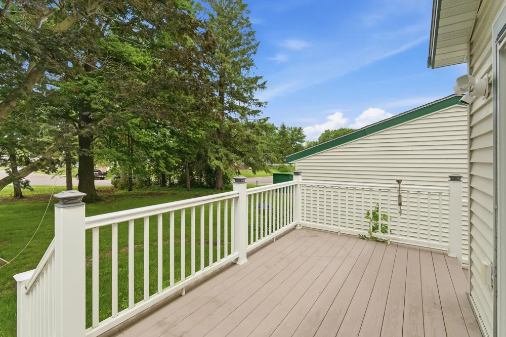 1113 State Street Waseca, MN 56093