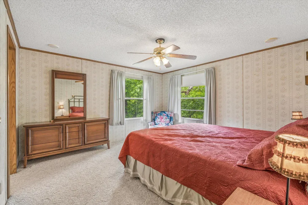 54167 Oak Tree Drive Kerrick, MN 55756