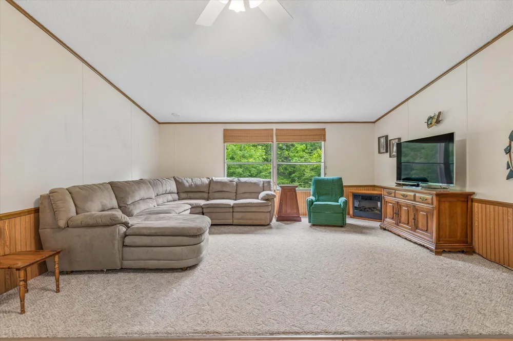 54167 Oak Tree Drive Kerrick, MN 55756