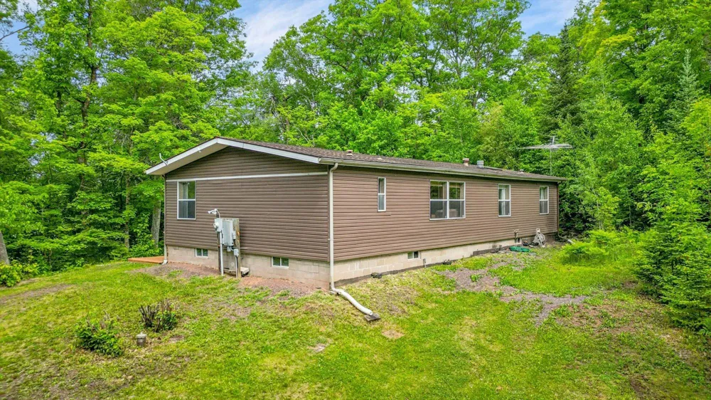 54167 Oak Tree Drive Kerrick, MN 55756