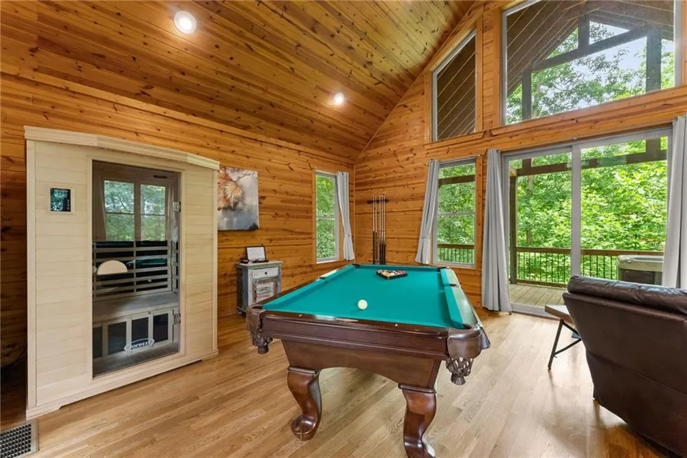 265 Maple Ridge Drive Cleveland, GA 30528
