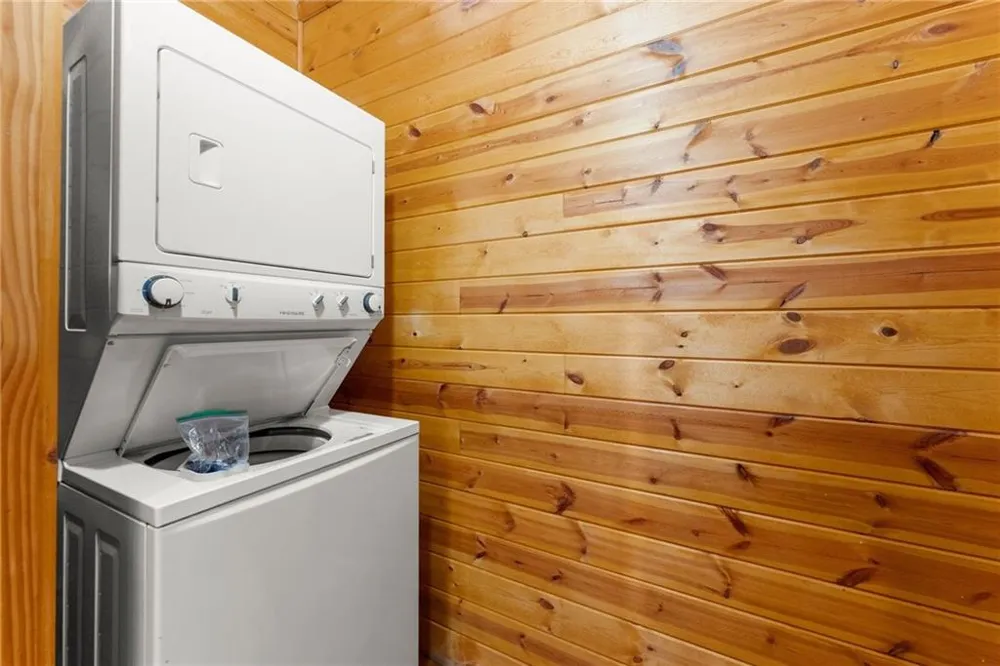 265 Maple Ridge Drive Cleveland, GA 30528