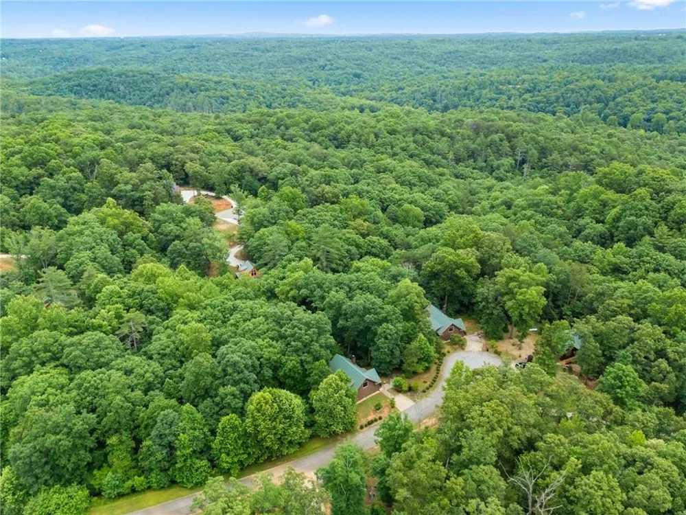 265 Maple Ridge Drive Cleveland, GA 30528