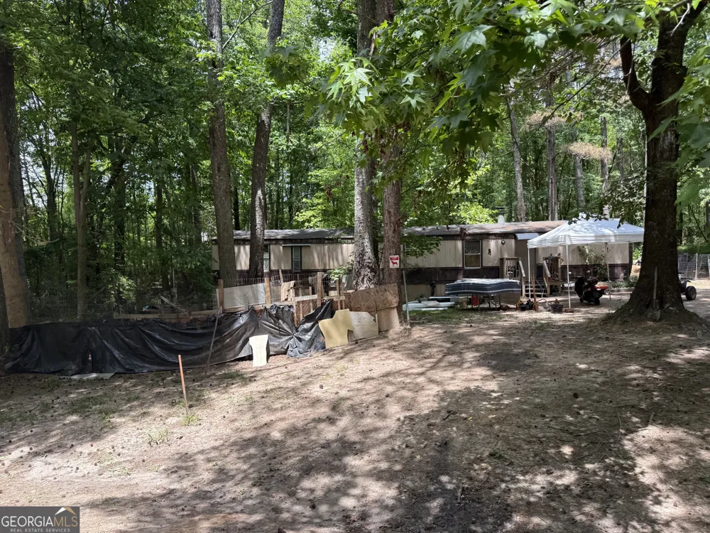 190 Akin RD Carrollton, GA 30117