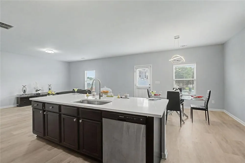 311 Merigold Way Pendergrass, GA 30567