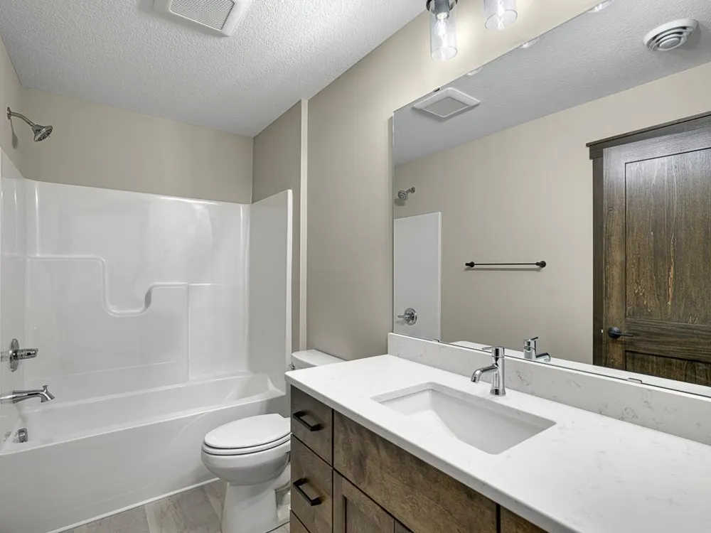 236 S Chestnut Ellsworth, WI 54011