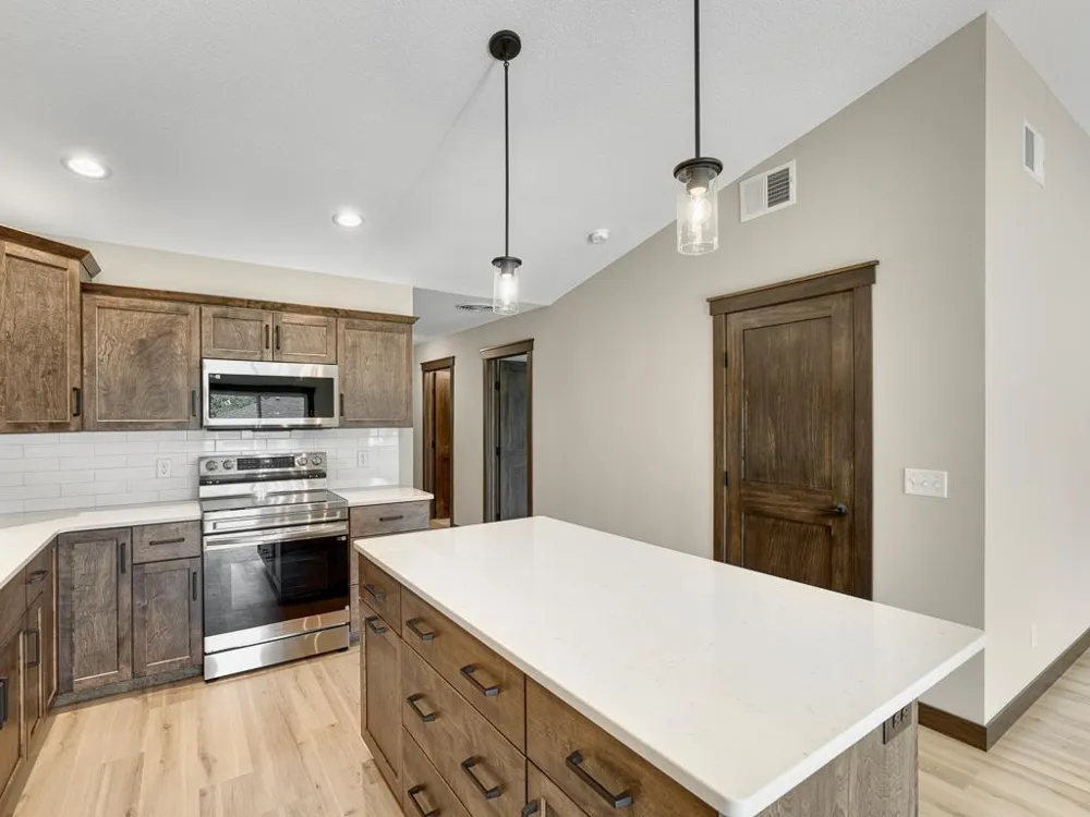 236 S Chestnut Ellsworth, WI 54011