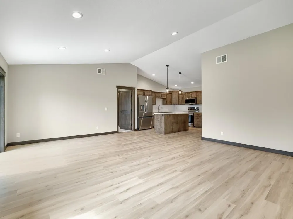236 S Chestnut Ellsworth, WI 54011