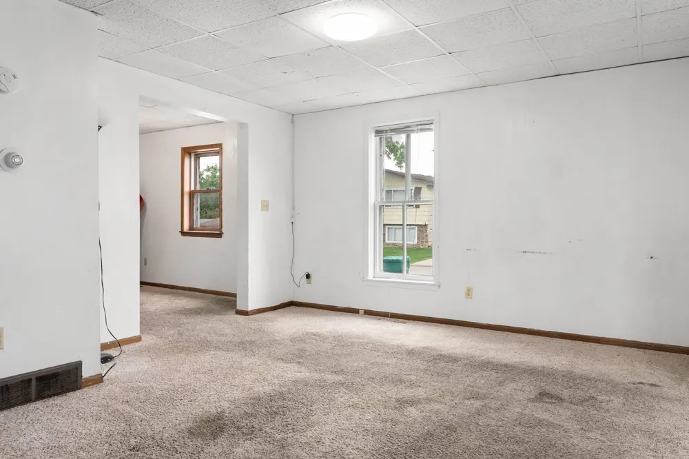 53 1st Avenue NW Mayville, ND 58257