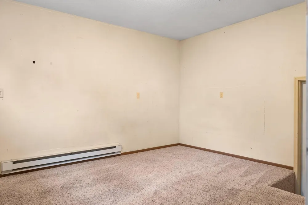 53 1st Avenue NW Mayville, ND 58257
