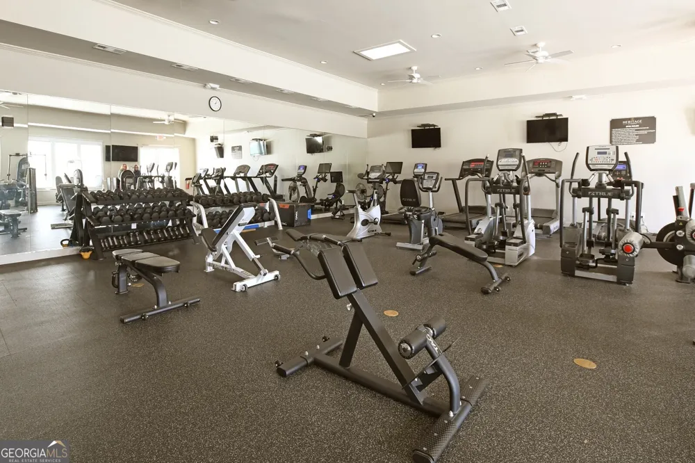 1507 Legacy Cove LN Roswell, GA 30075