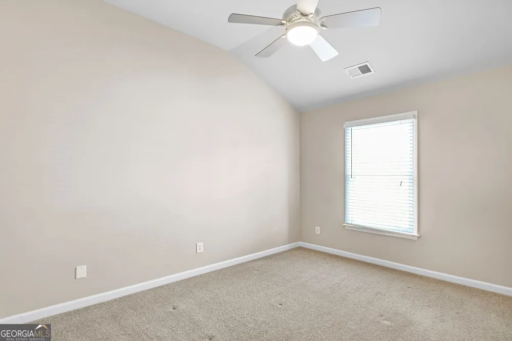 1507 Legacy Cove LN Roswell, GA 30075