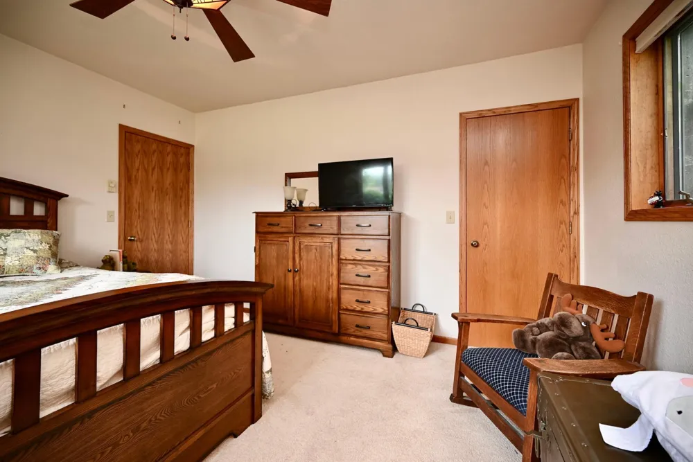 110 Benson Drive Lewiston, MN 55952