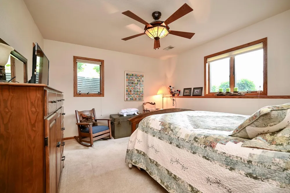 110 Benson Drive Lewiston, MN 55952