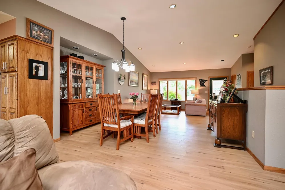 110 Benson Drive Lewiston, MN 55952