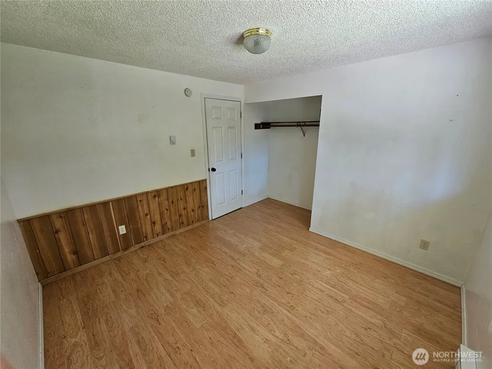151 S Little John Lane Forks, WA 98331