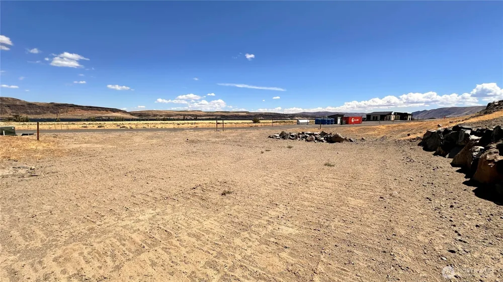 240 Vantage Bay Loop Vantage, WA 98950