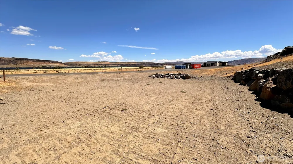 240 Vantage Bay Loop Vantage, WA 98950