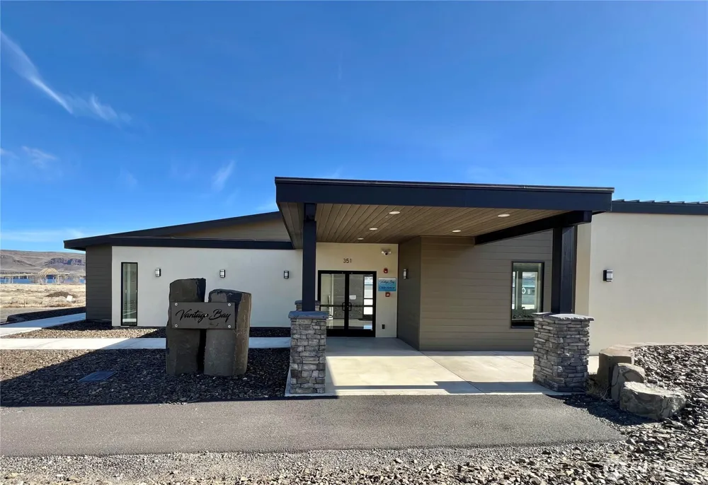 240 Vantage Bay Loop Vantage, WA 98950