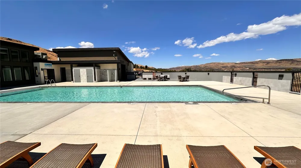 240 Vantage Bay Loop Vantage, WA 98950