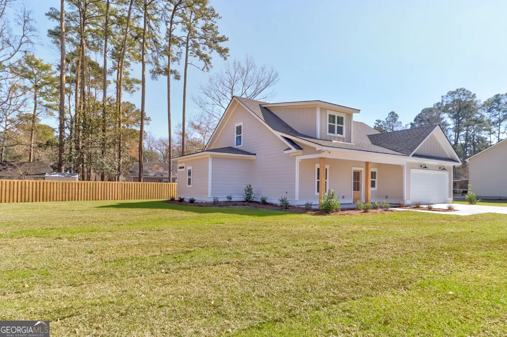 204 Pineland DR Rincon, GA 31326