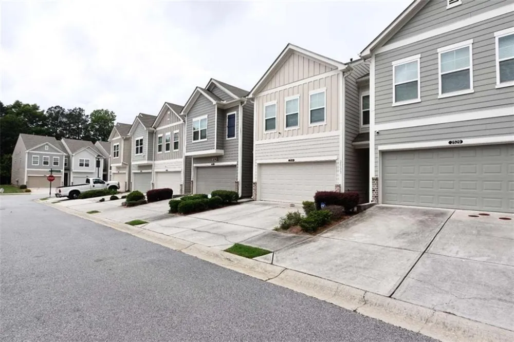 2537 Centennial Place South Fulton, GA 30349