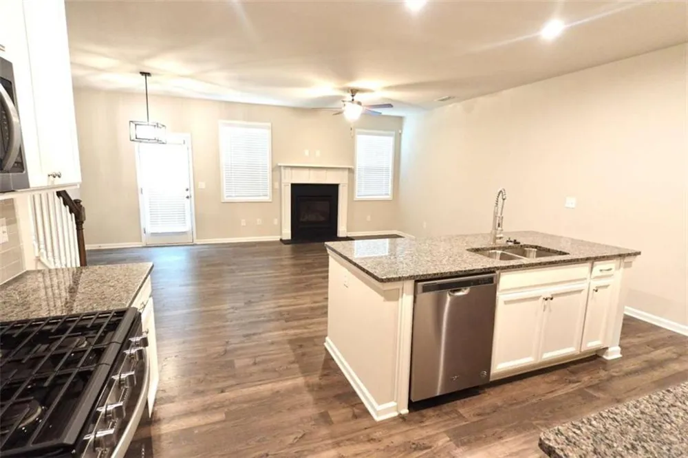 2537 Centennial Place South Fulton, GA 30349