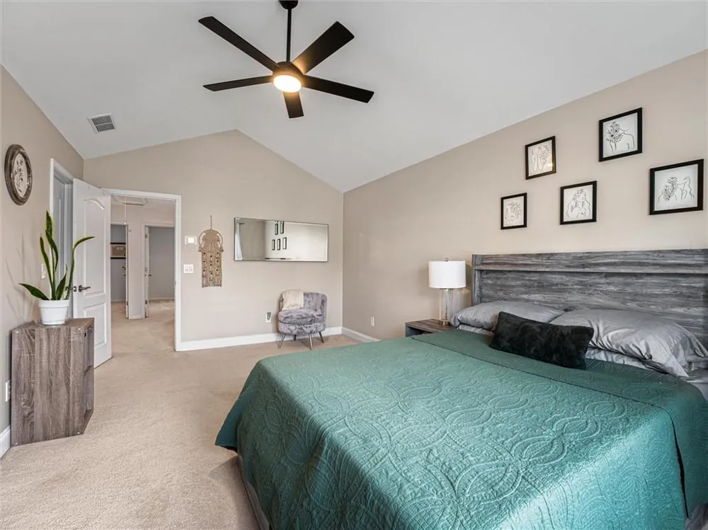 127 Linton Drive Acworth, GA 30102
