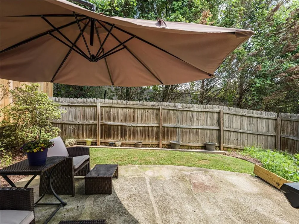 127 Linton Drive Acworth, GA 30102