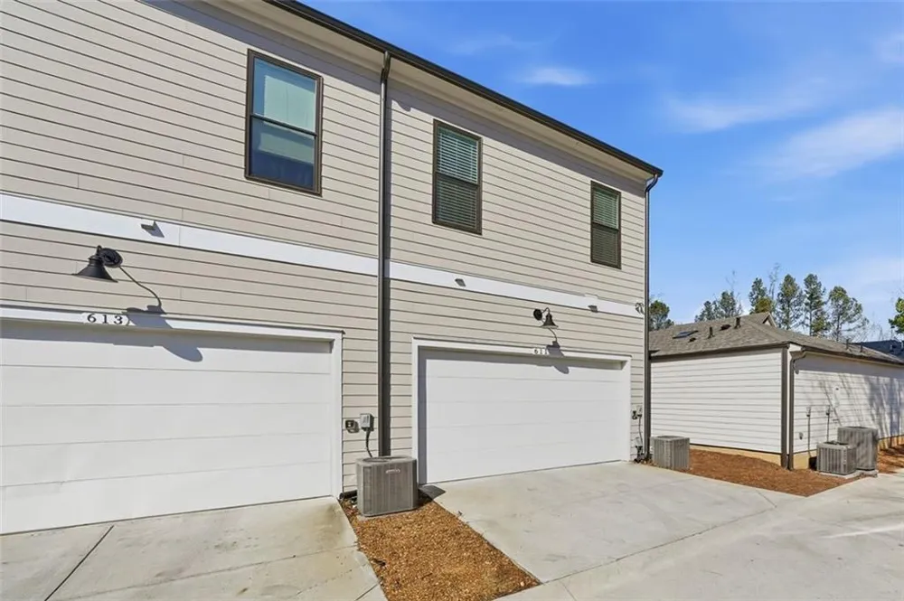 611 Stickley Oak Way Woodstock, GA 30189