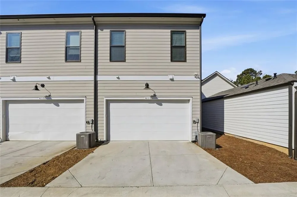 611 Stickley Oak Way Woodstock, GA 30189