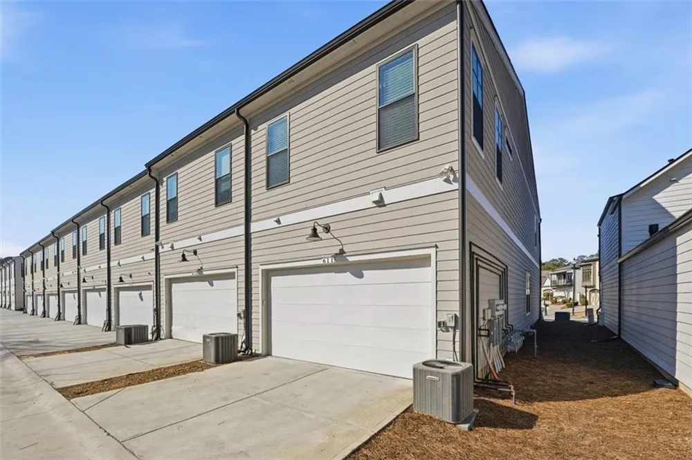 611 Stickley Oak Way Woodstock, GA 30189