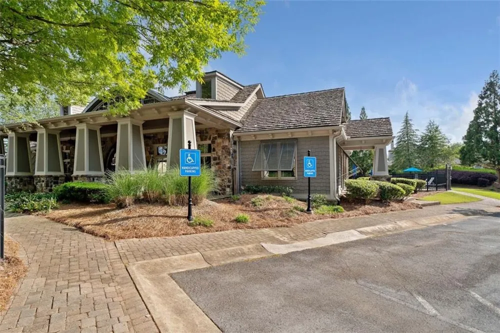 611 Stickley Oak Way Woodstock, GA 30189
