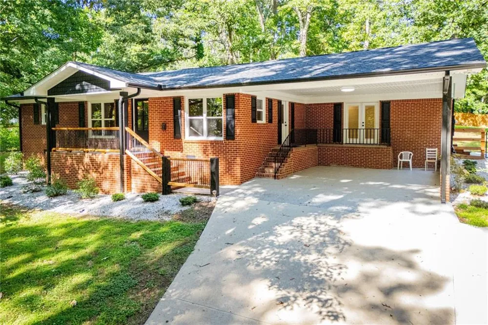 41 Reynolds Street Bremen, GA 30110