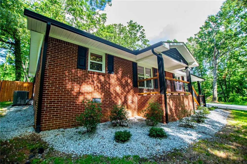 41 Reynolds Street Bremen, GA 30110