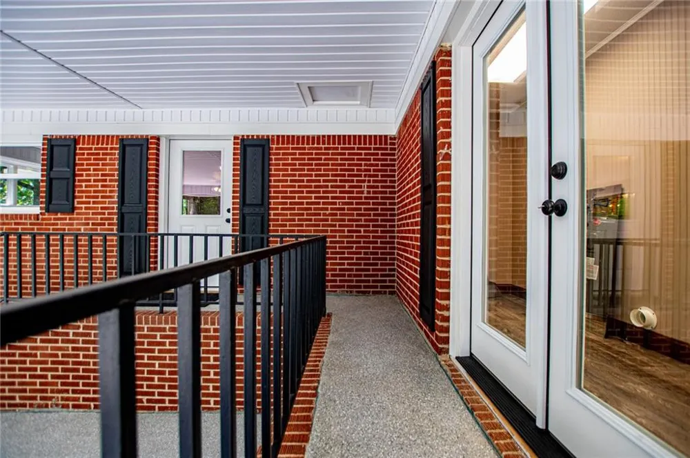 41 Reynolds Street Bremen, GA 30110