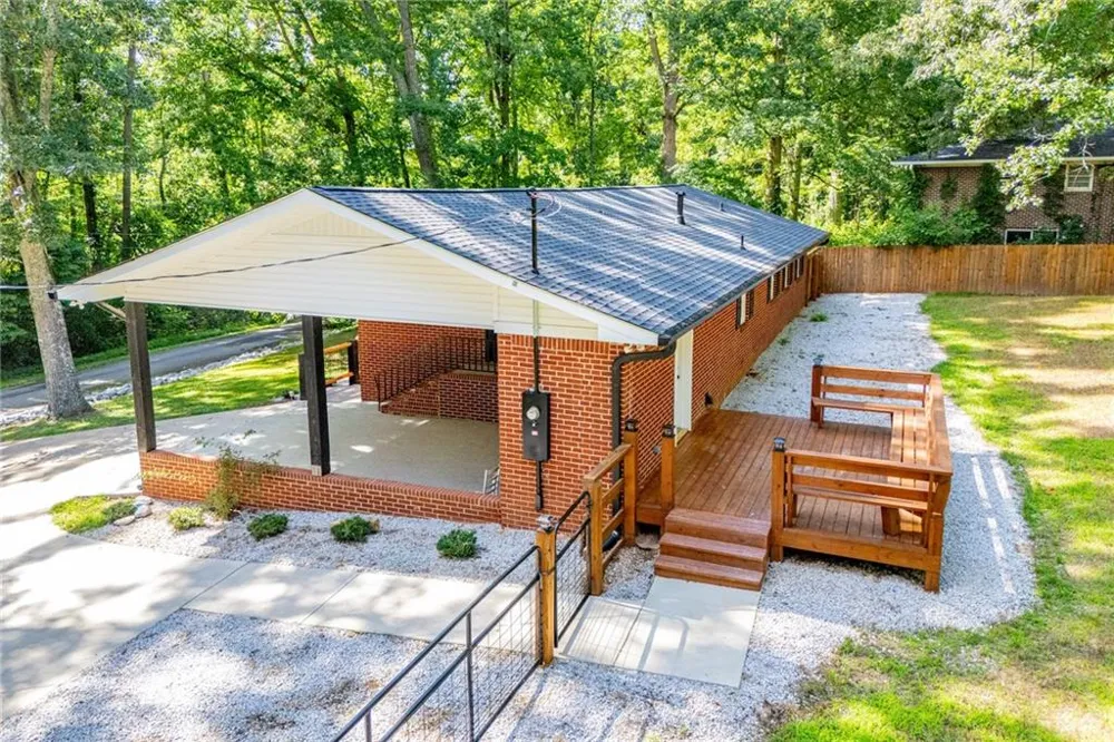 41 Reynolds Street Bremen, GA 30110