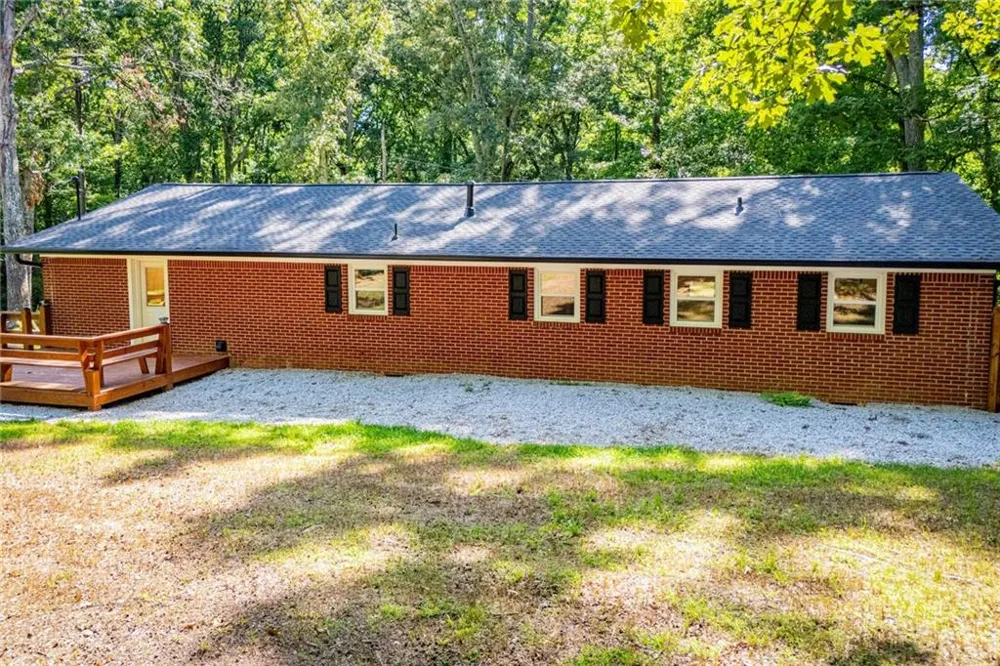 41 Reynolds Street Bremen, GA 30110