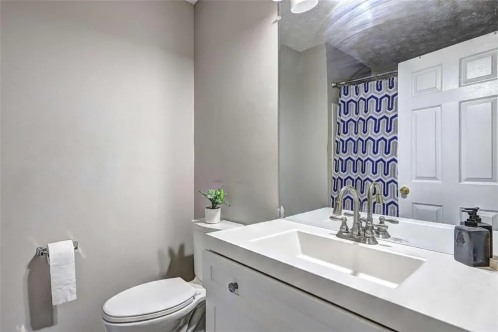 7706 Bernardo Drive Riverdale, GA 30296