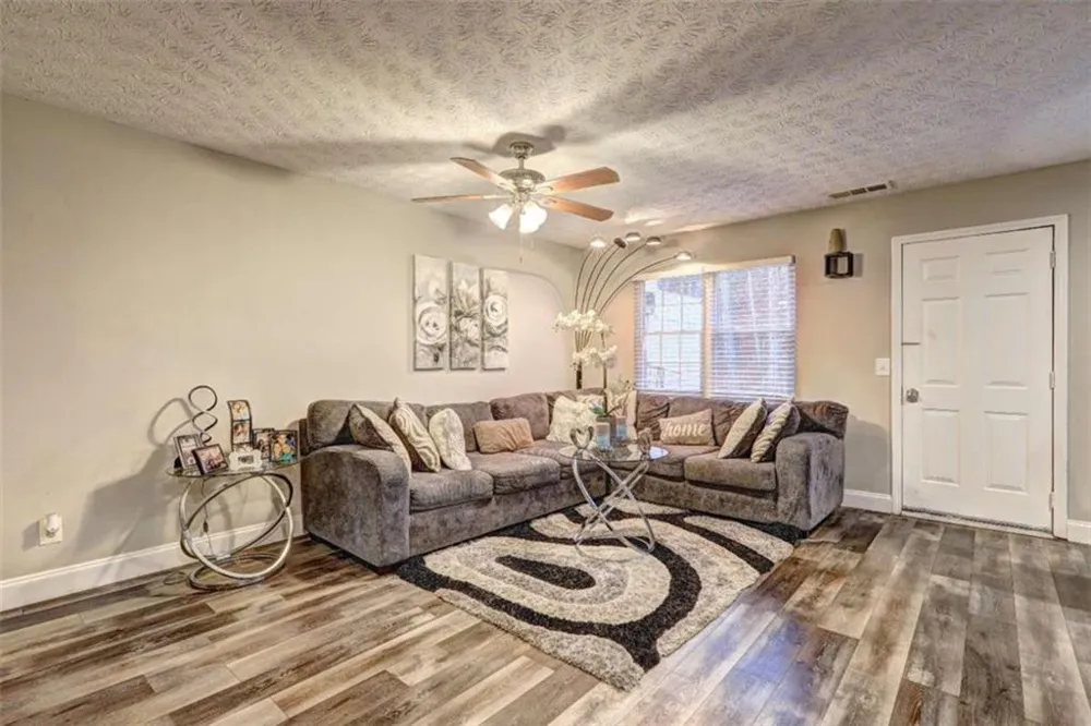 7706 Bernardo Drive Riverdale, GA 30296