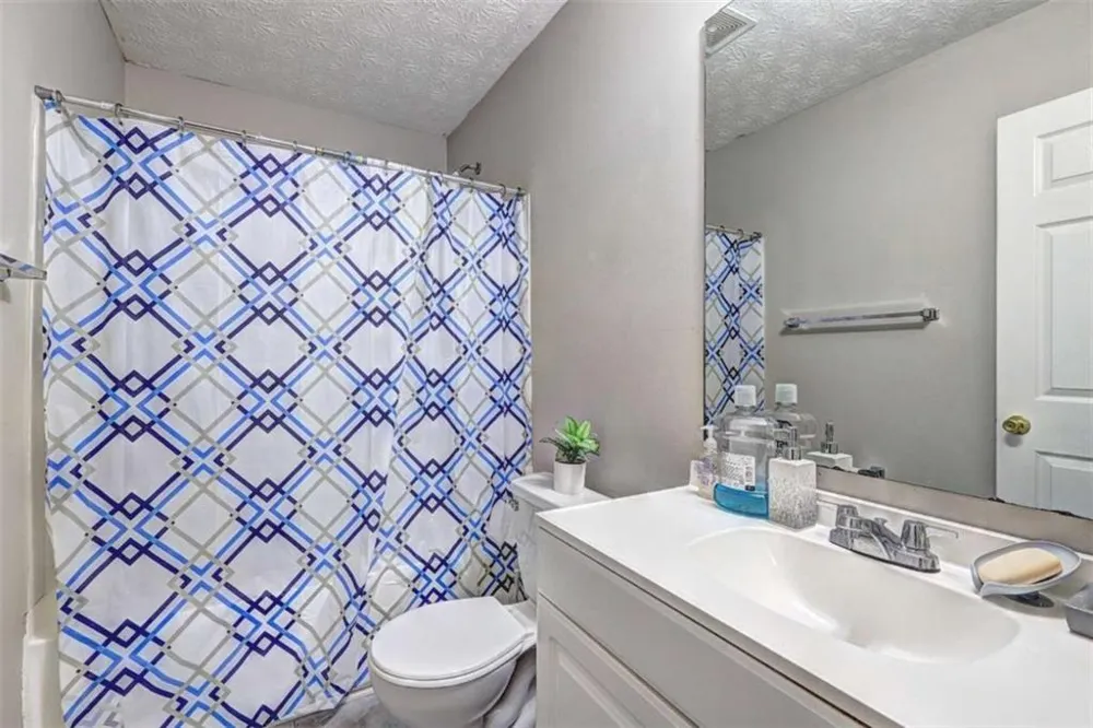 7706 Bernardo Drive Riverdale, GA 30296