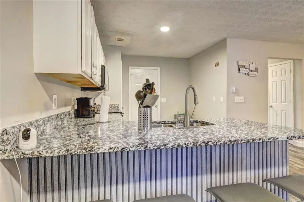 7706 Bernardo Drive Riverdale, GA 30296