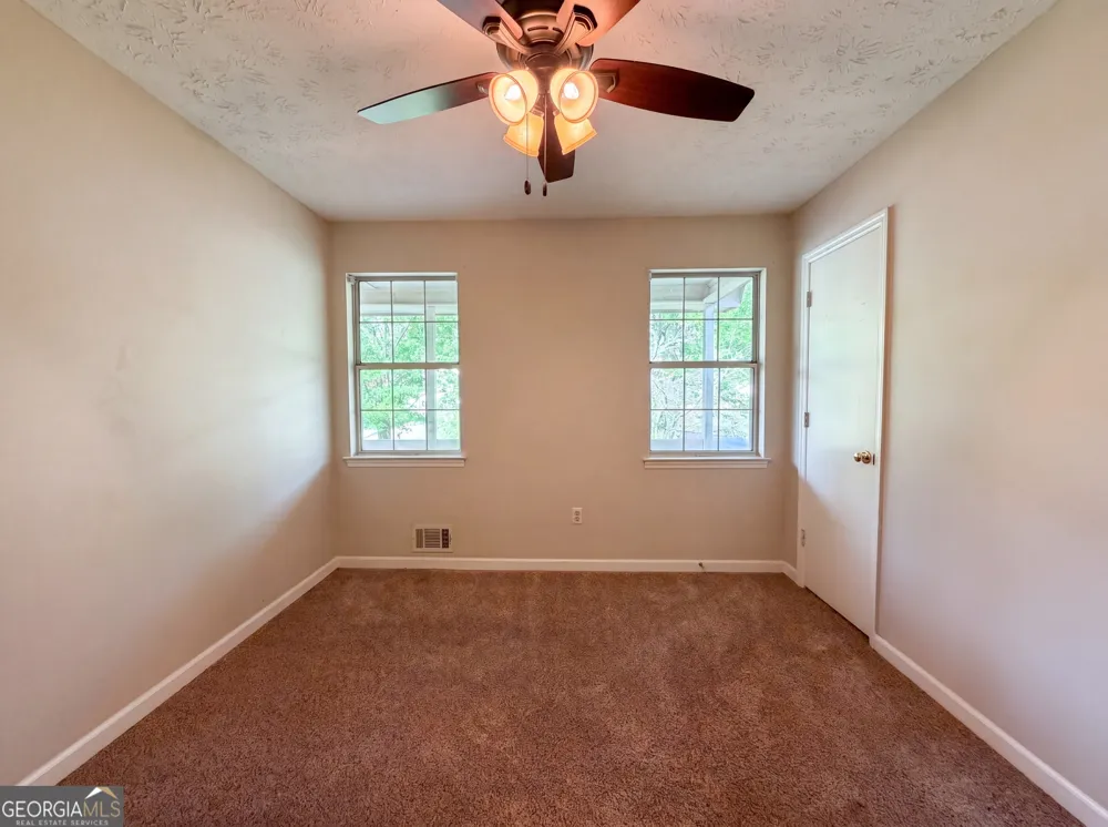 76 Lost Meadows DR Dallas, GA 30157