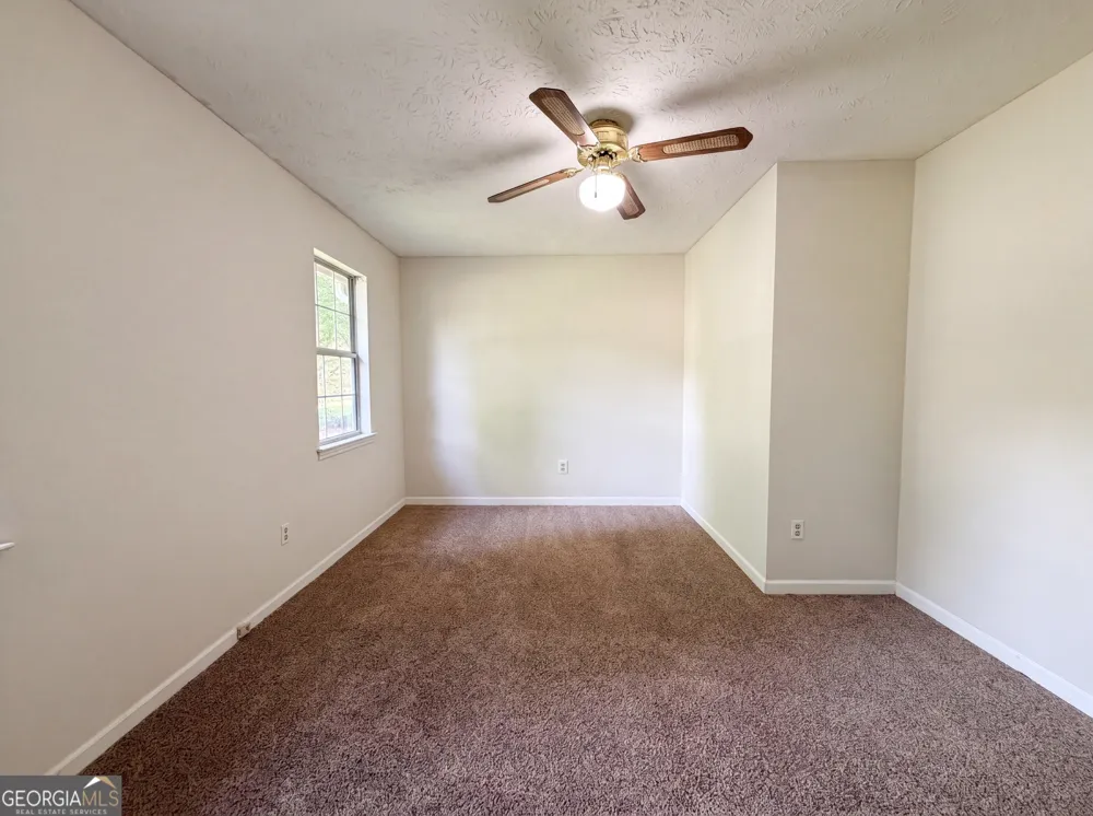 76 Lost Meadows DR Dallas, GA 30157