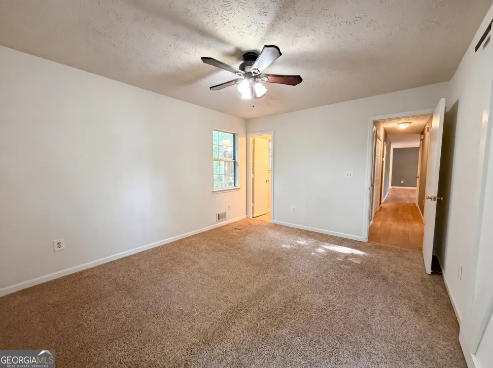 76 Lost Meadows DR Dallas, GA 30157