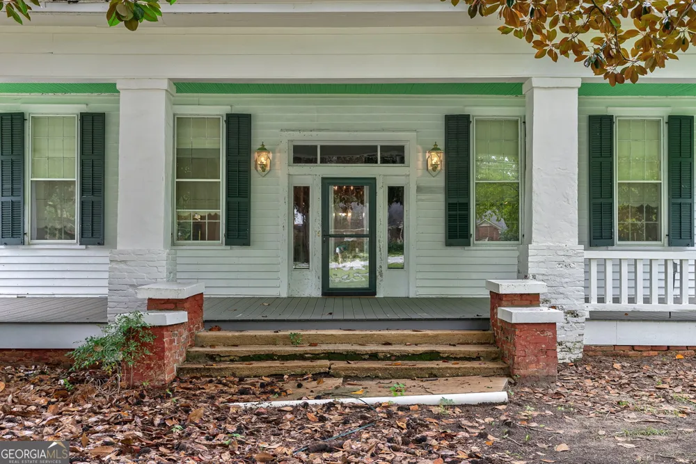 99 W Main ST Gibson, GA 30810