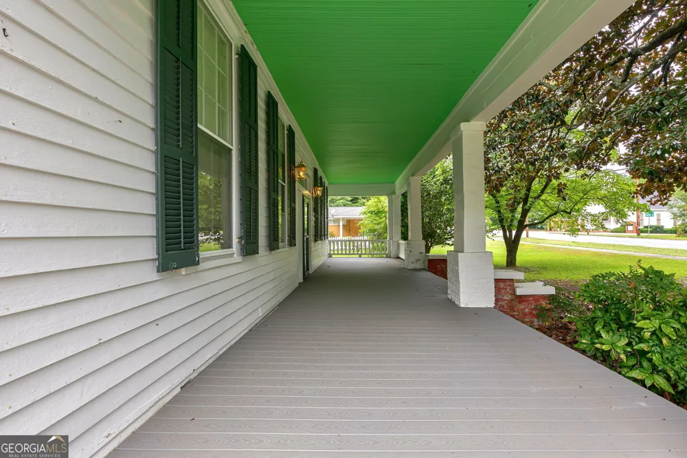 99 W Main ST Gibson, GA 30810
