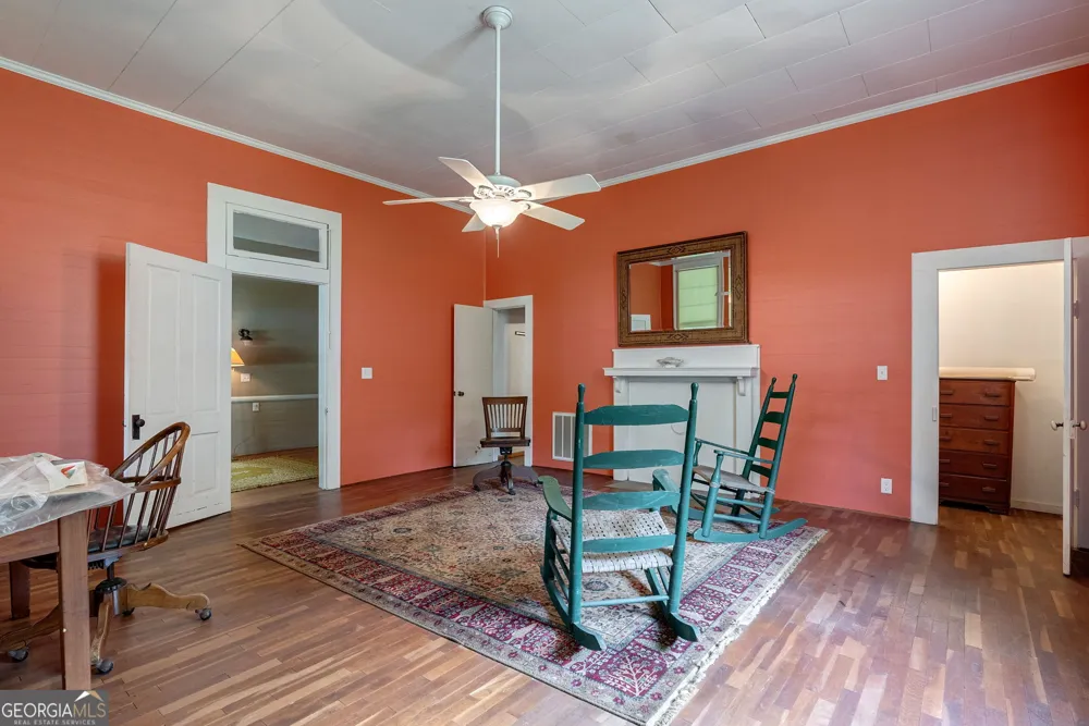 99 W Main ST Gibson, GA 30810