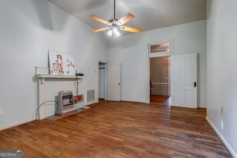 99 W Main ST Gibson, GA 30810