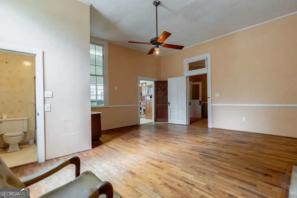 99 W Main ST Gibson, GA 30810